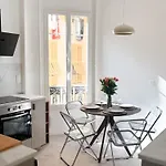Apartament Center - Spacious Luxury With Air Conditioning Nicea