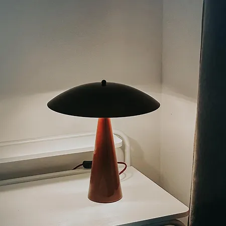 Center - Spacious Luxury With Air Conditioning *