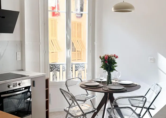 Apartment Center - Spacious Luxury With Air Conditioning Nizza