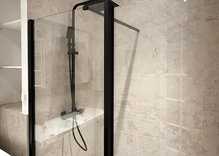 Apartmán Center - Spacious Luxury With Air Conditioning *